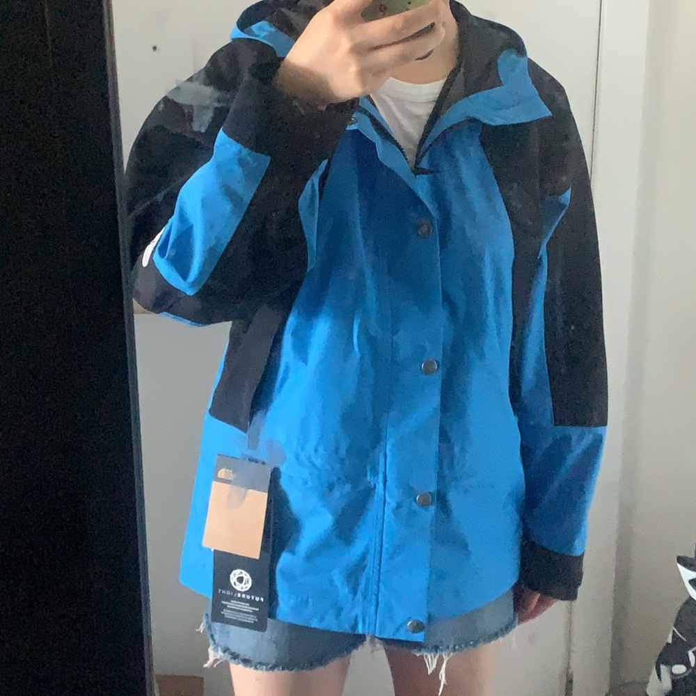 TNF 1994 Retro Mountain LT FUTURELIGHT™ Jacket